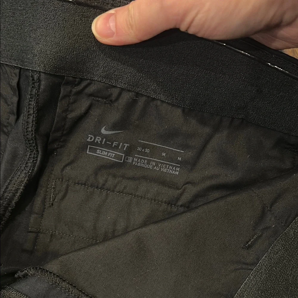 NIKE Golf- Men's Black Chino style Pants size 30x30 - Picture 2 of 7
